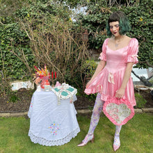 Load image into Gallery viewer, English Rose Valentine Bag