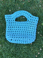 Load image into Gallery viewer, Crochet Petal Bag in Pool