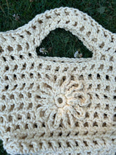 Load image into Gallery viewer, Crochet Petal Bag in Butter